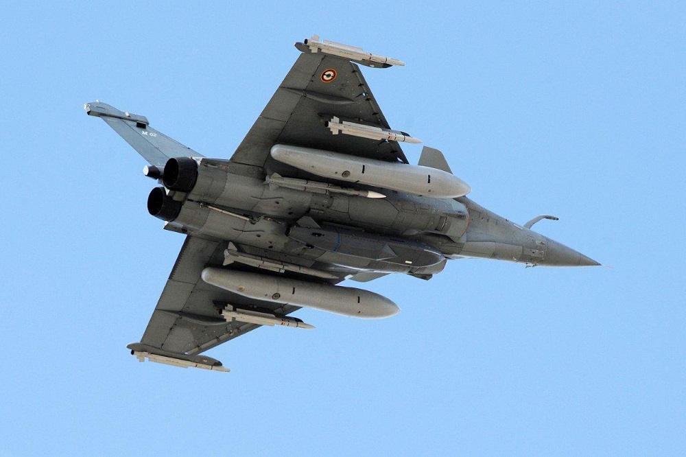 French Navy Receives 1st Rafale M Fighter Upgraded to F3-R Standard