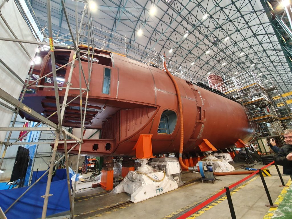 https://www.navalnews.com/wp-content/uploads/2019/12/Navantia-closes-the-resistant-hull-of-S81-%E2%80%9CIsaac-Peral%E2%80%9D-submarine-1-1024x768.jpg