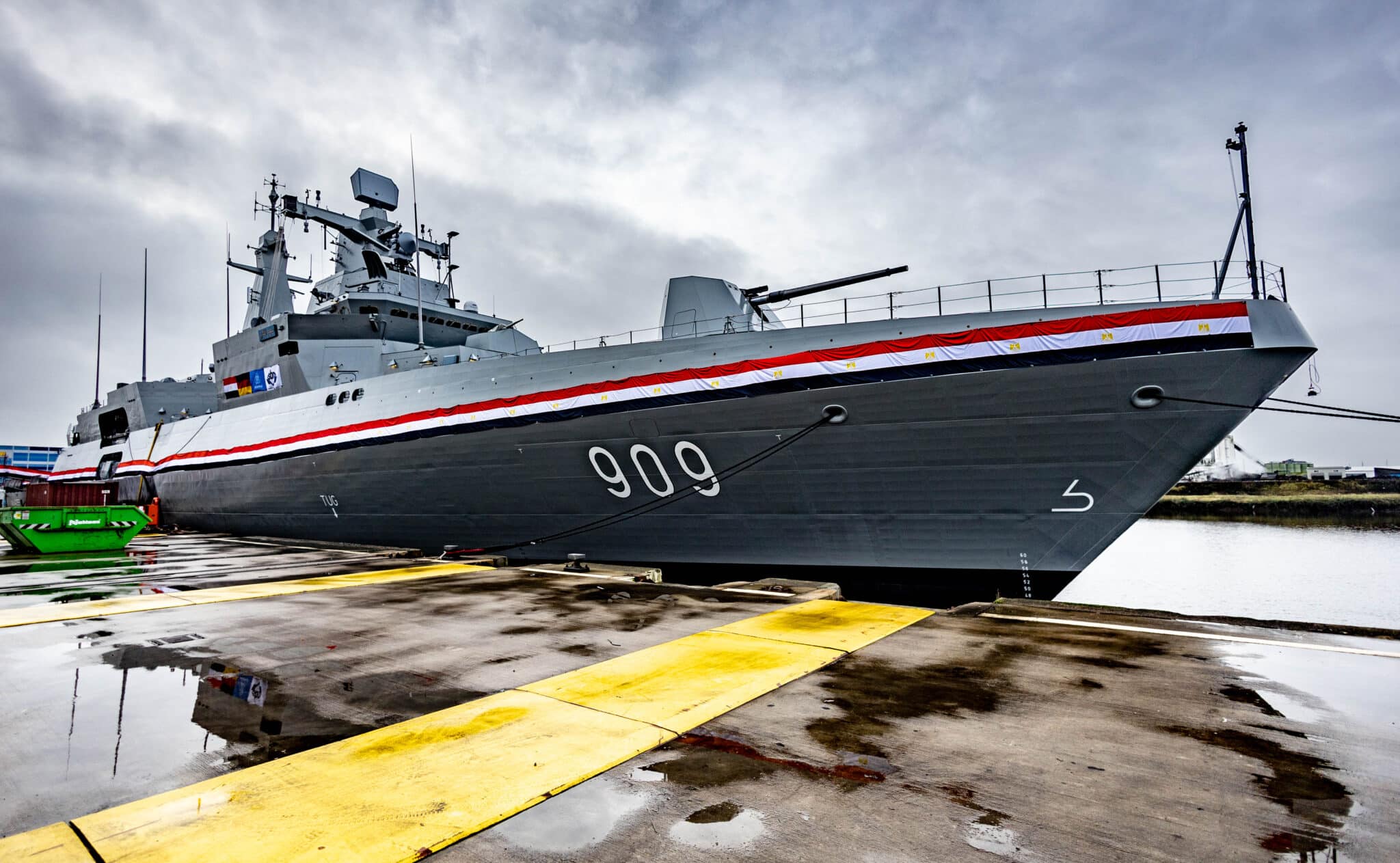 شركة Thyssenkrupp Marine Systems تسلم الفرقاطة الثالثة من طراز MEKO إلى البحرية المصرية