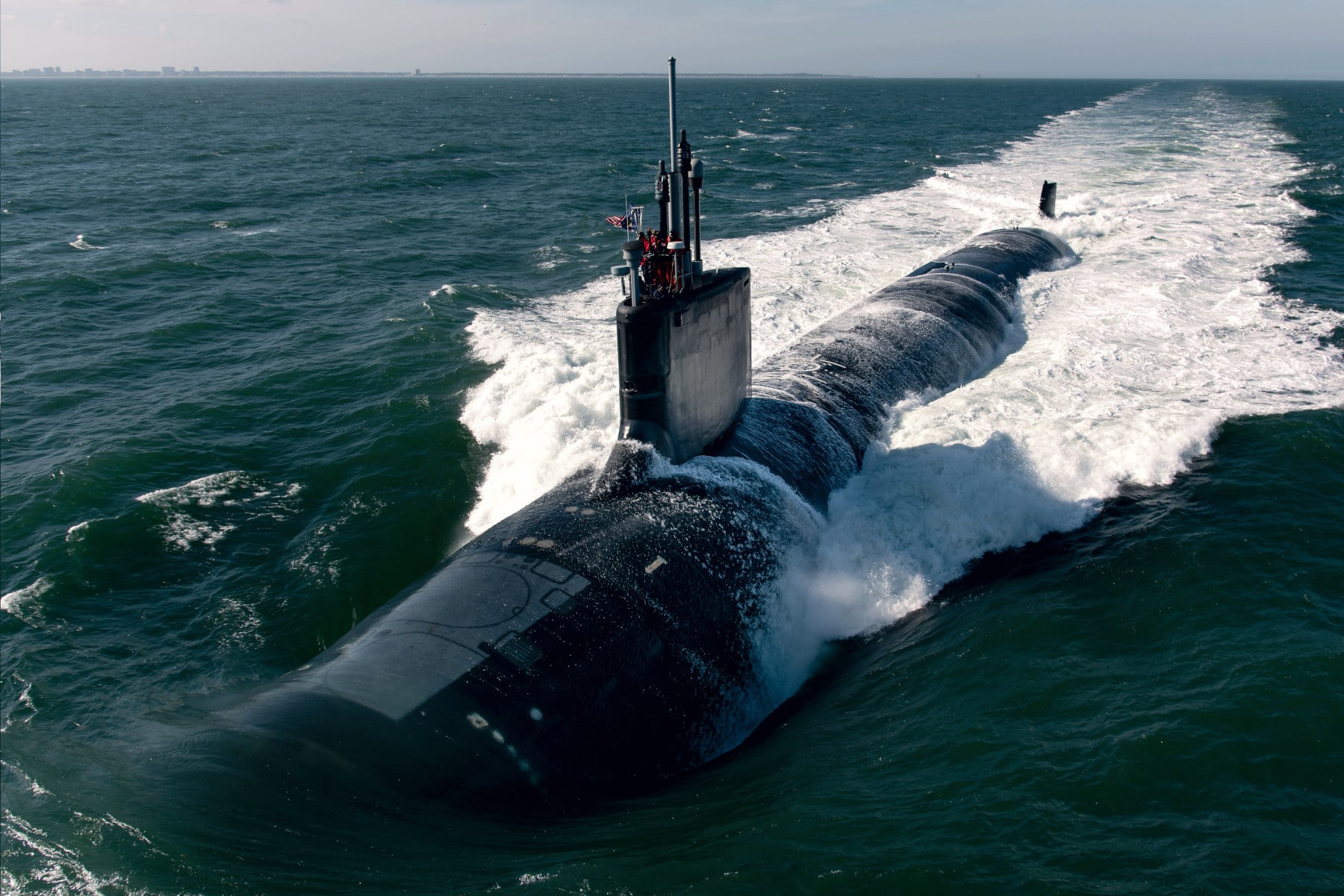 U.S. Navy Submarine First In World Fitted With Silent Caterpillar Drive ...