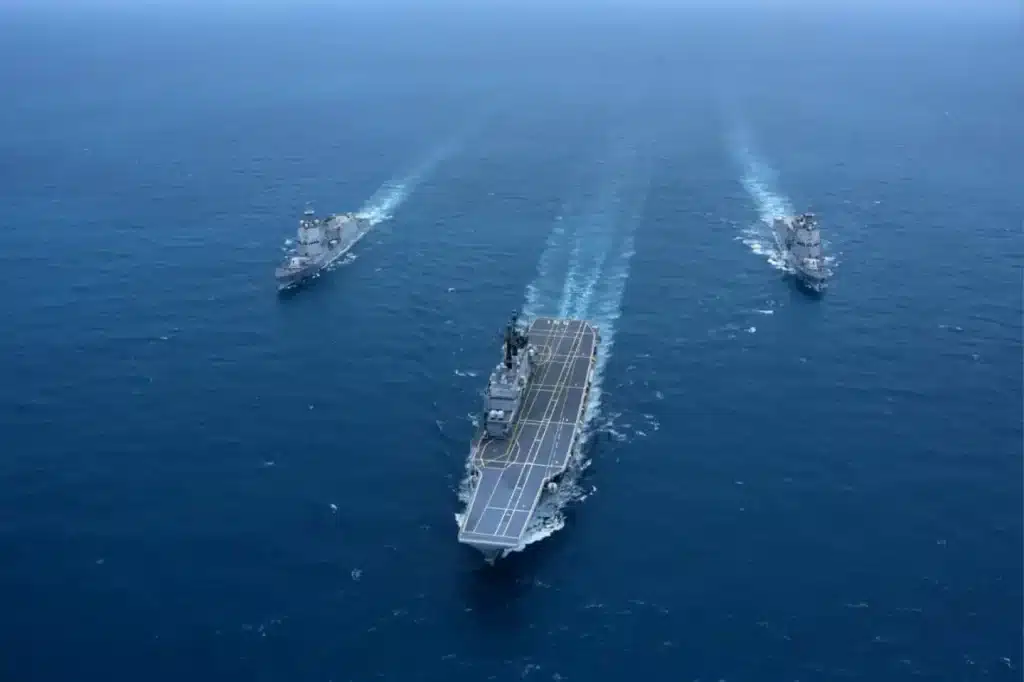 ITS Giuseppe Garibaldi/KRI Sriwijaya being escorted by KRI Brawijaya and KRI Prabu Siliwangi in Indonesian waters. TNI AL picture.