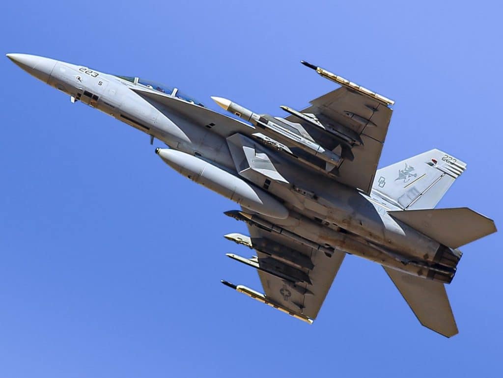 AIM-174B, AIM-260A seen together on Super Hornet for the first time